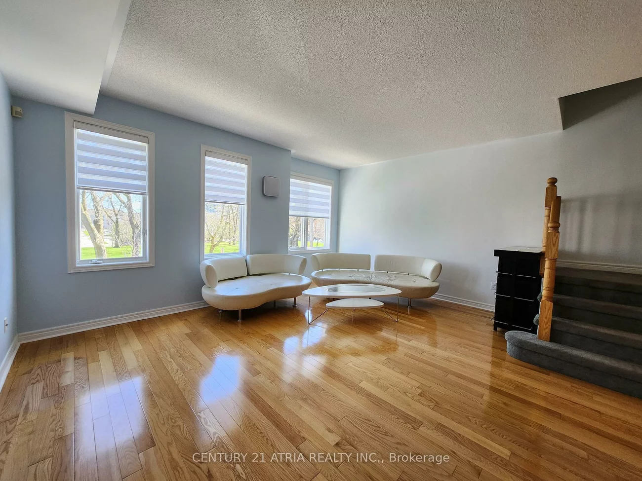 158, Galleria, Commerce Valley, Markham