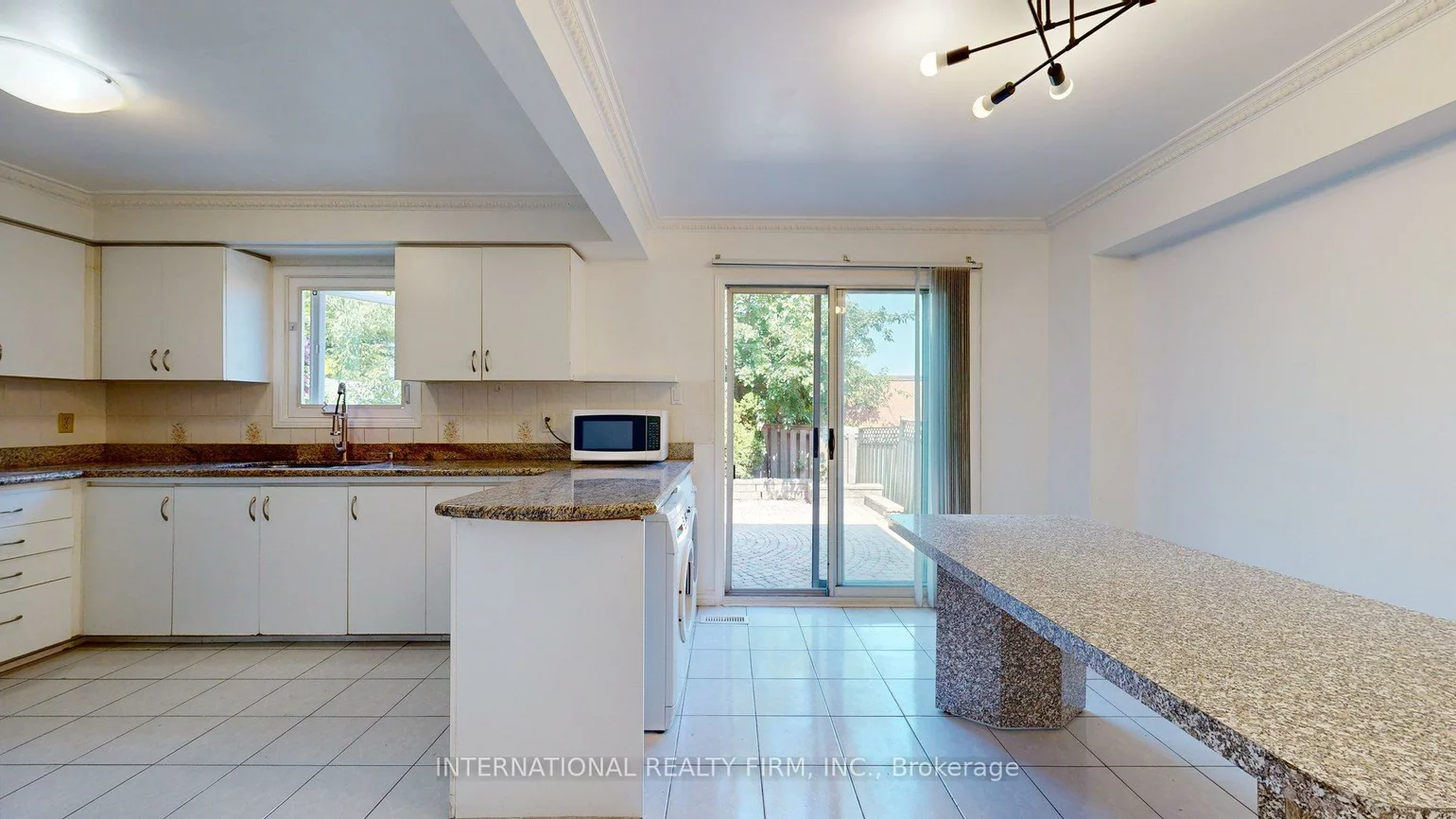 71, Olivewood, Middlefield, Markham