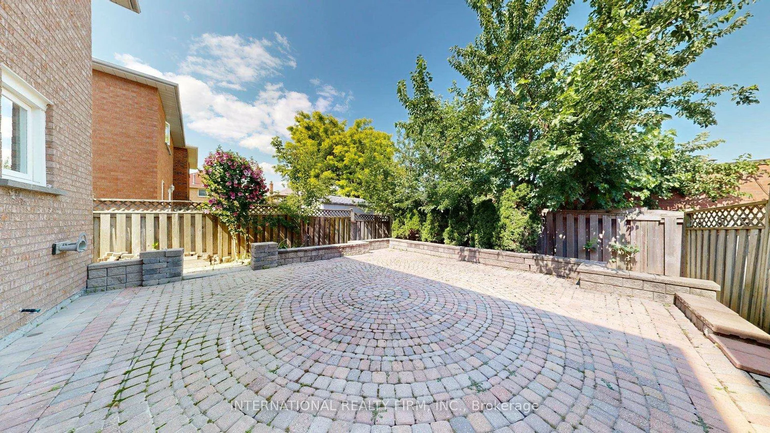 71, Olivewood, Middlefield, Markham