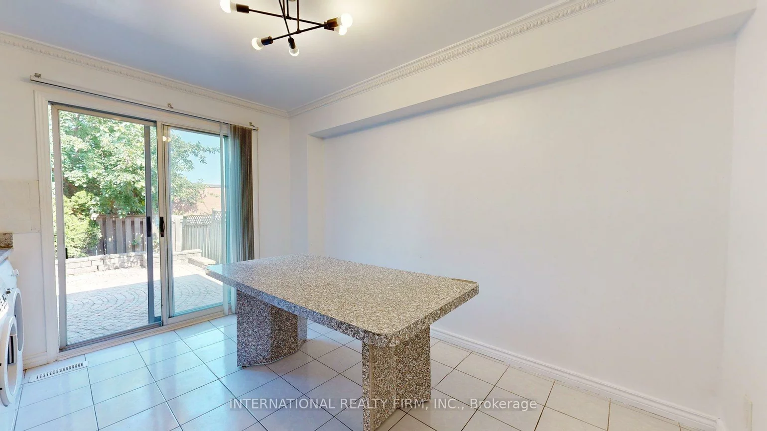 71, Olivewood, Middlefield, Markham