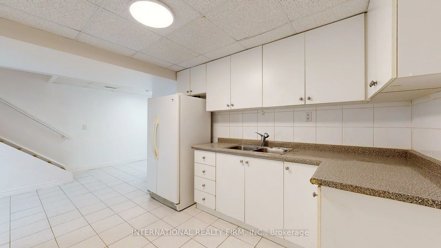 71, Olivewood, Middlefield, Markham