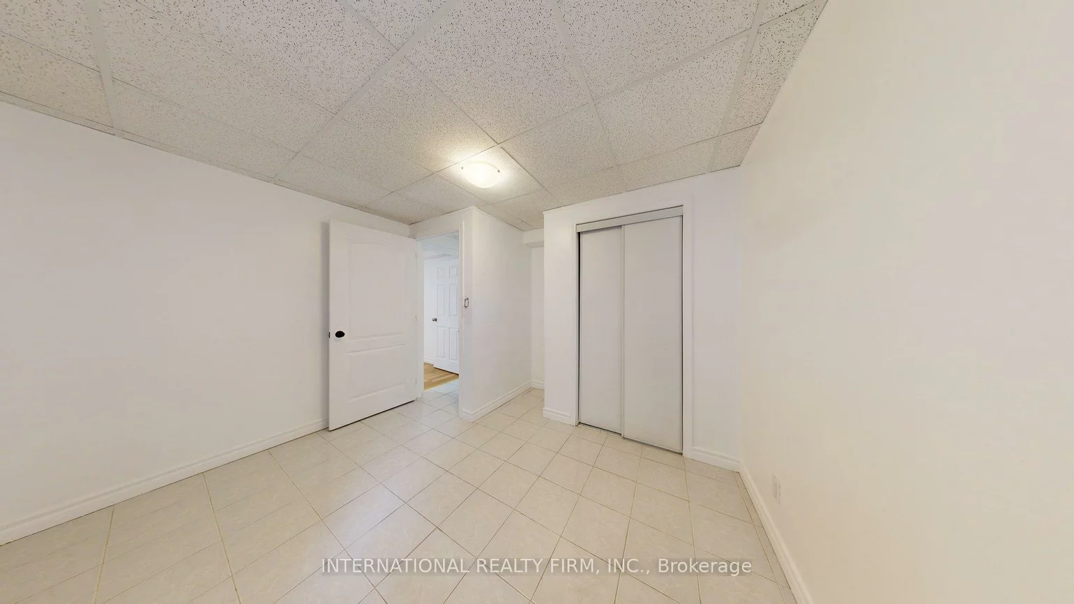 71, Olivewood, Middlefield, Markham