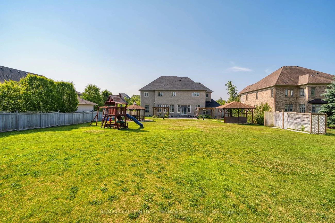 8, Heritage Woods, Devil's Elbow, Markham