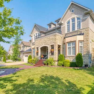 8, Heritage Woods, Devil's Elbow, Markham