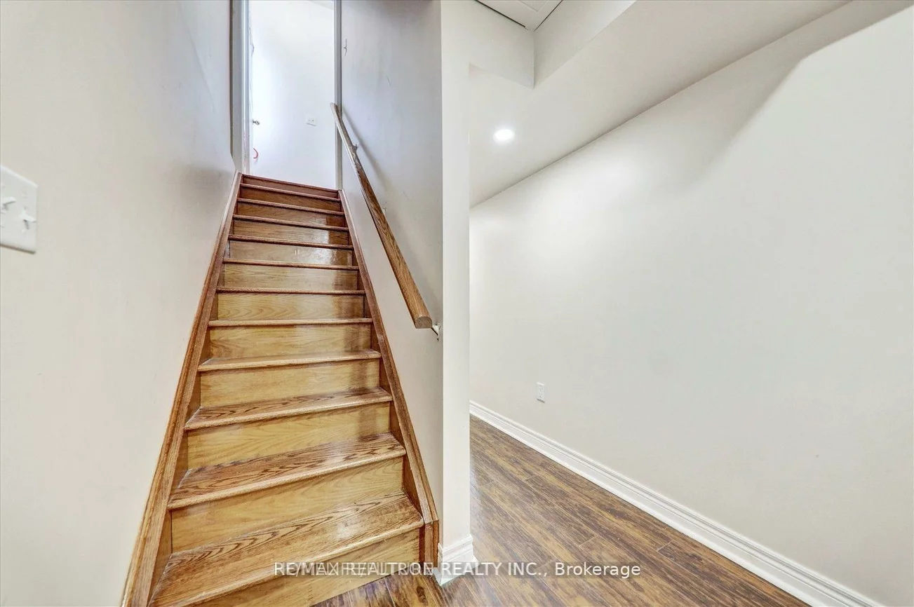 Basement -65, Kincaid, Middlefield, Markham