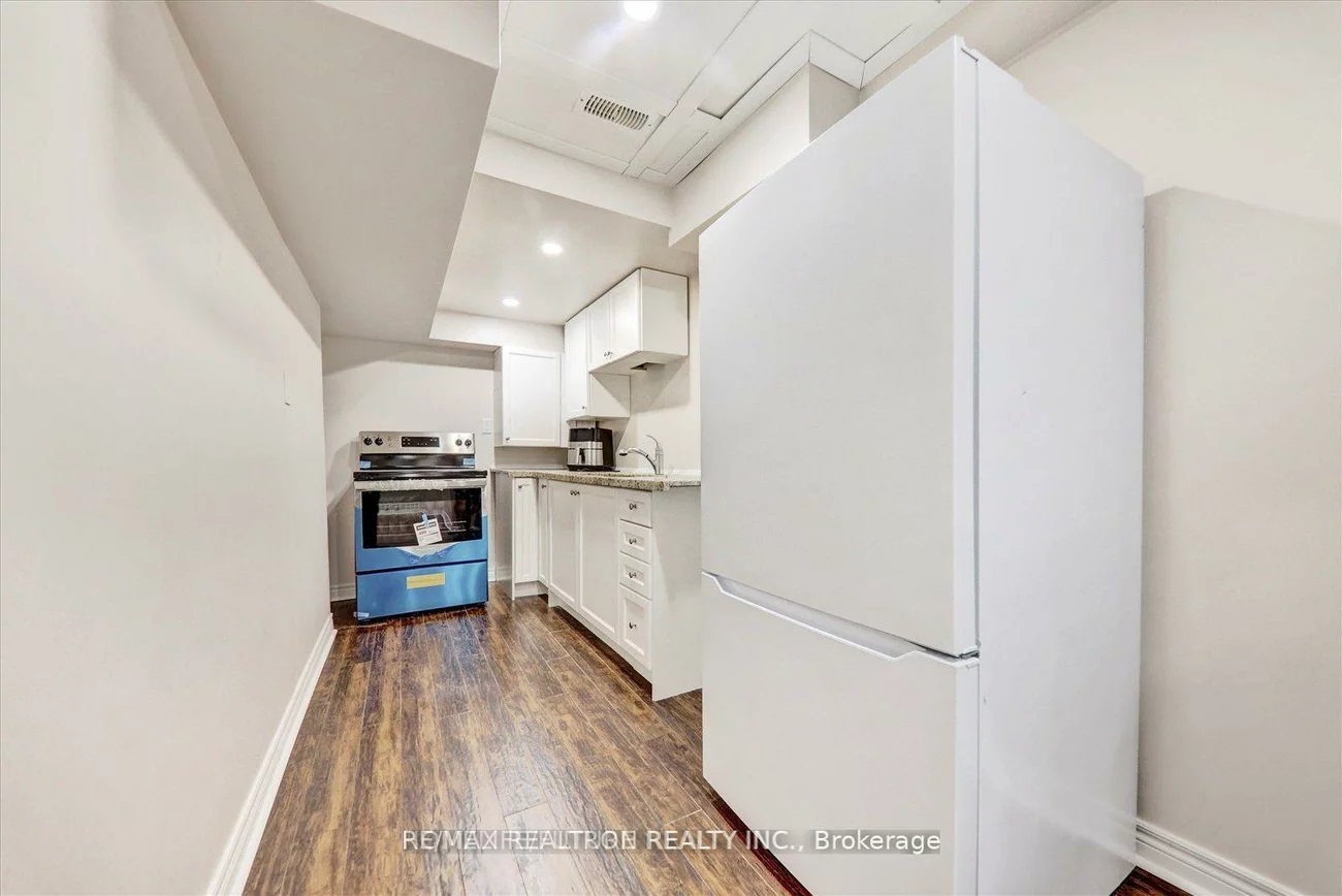 Basement -65, Kincaid, Middlefield, Markham