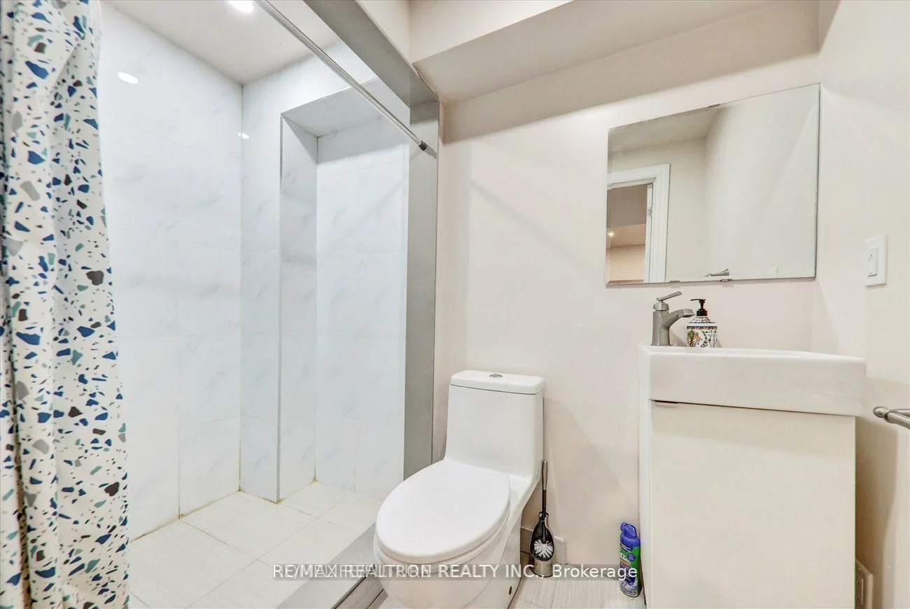 Basement -65, Kincaid, Middlefield, Markham