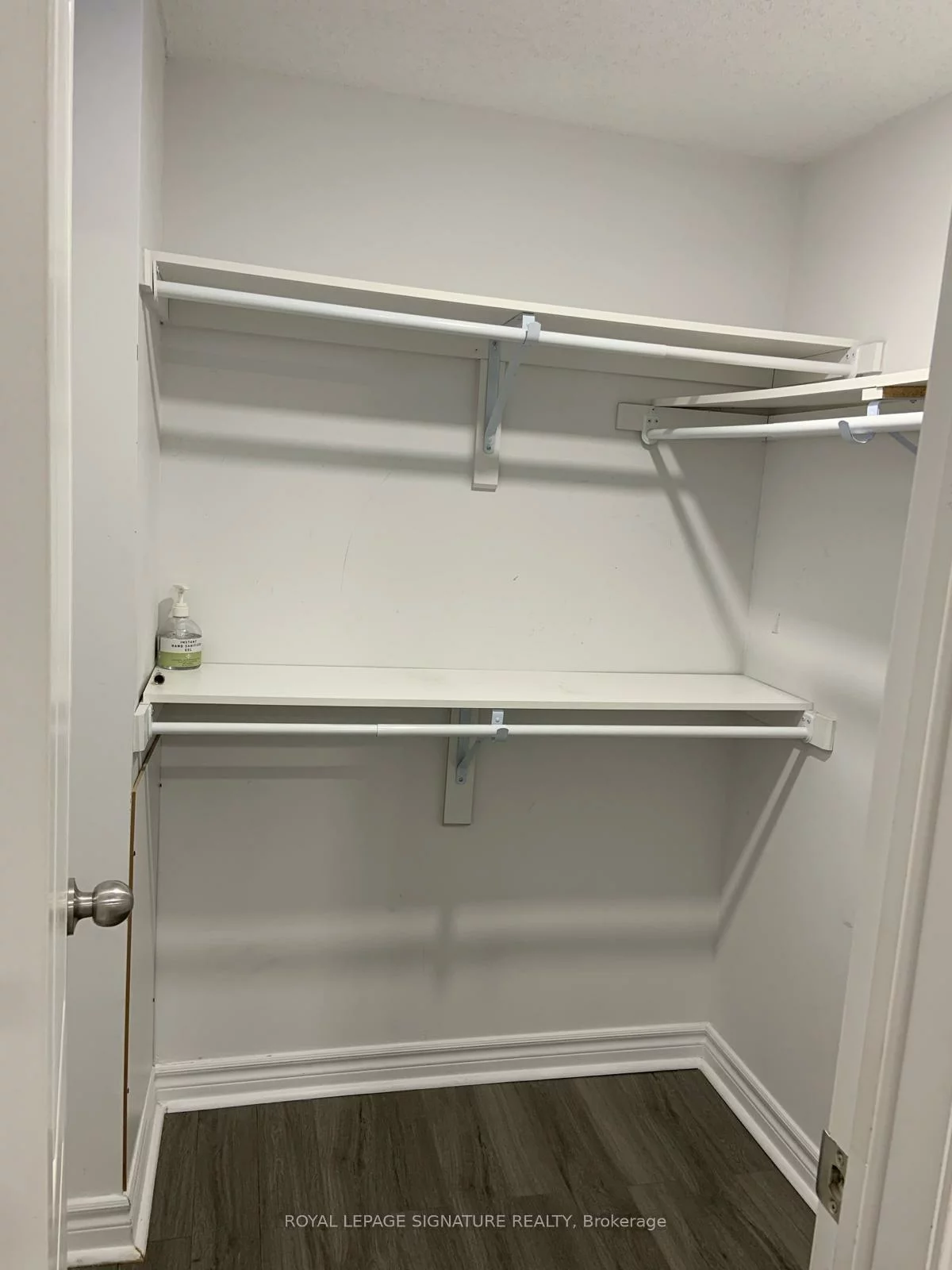 3, Tara, Cedarwood, Markham