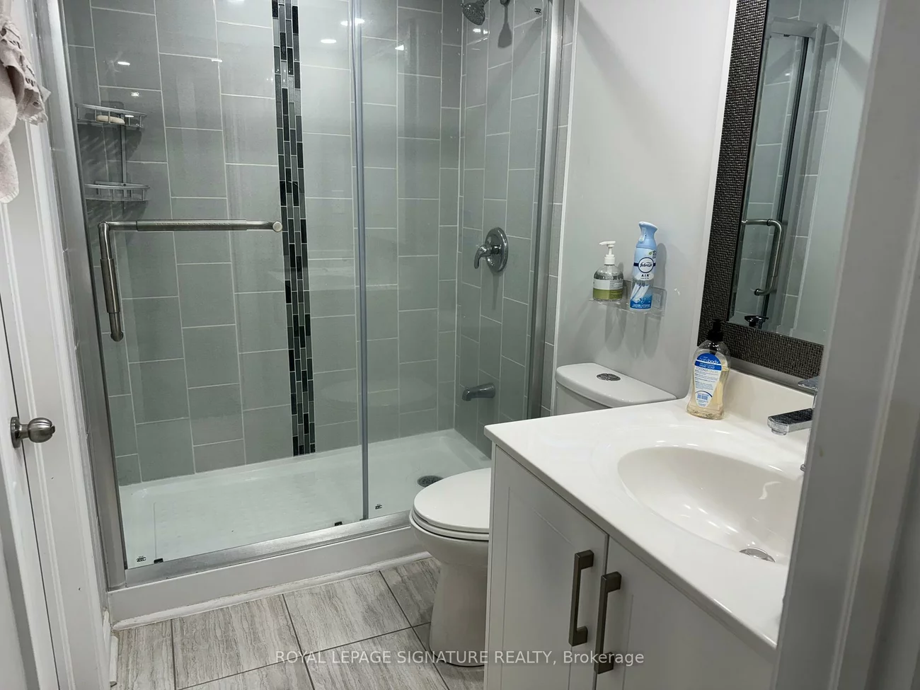 3, Tara, Cedarwood, Markham
