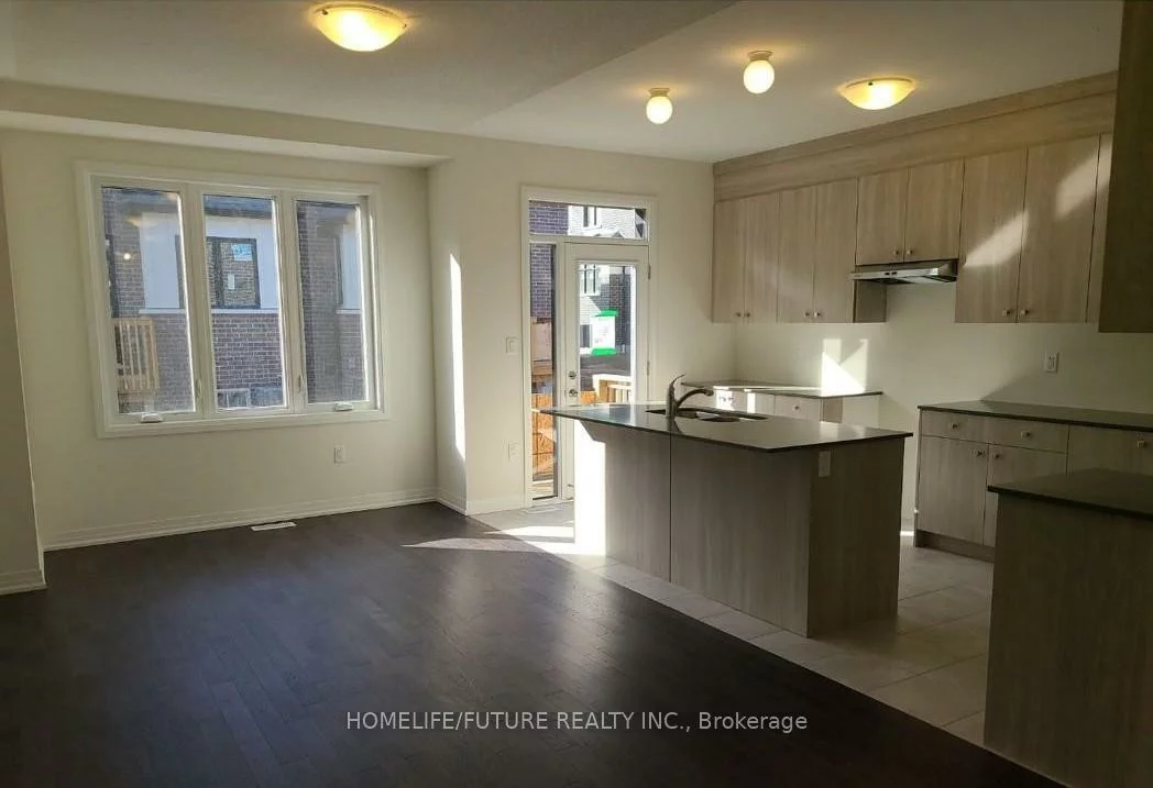 12, Reign, Cedarwood, Markham