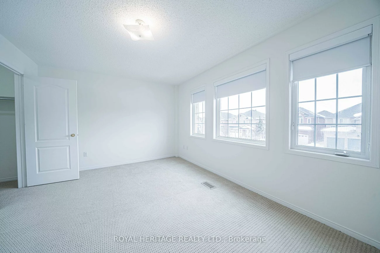 344, Castlemore, Berczy, Markham