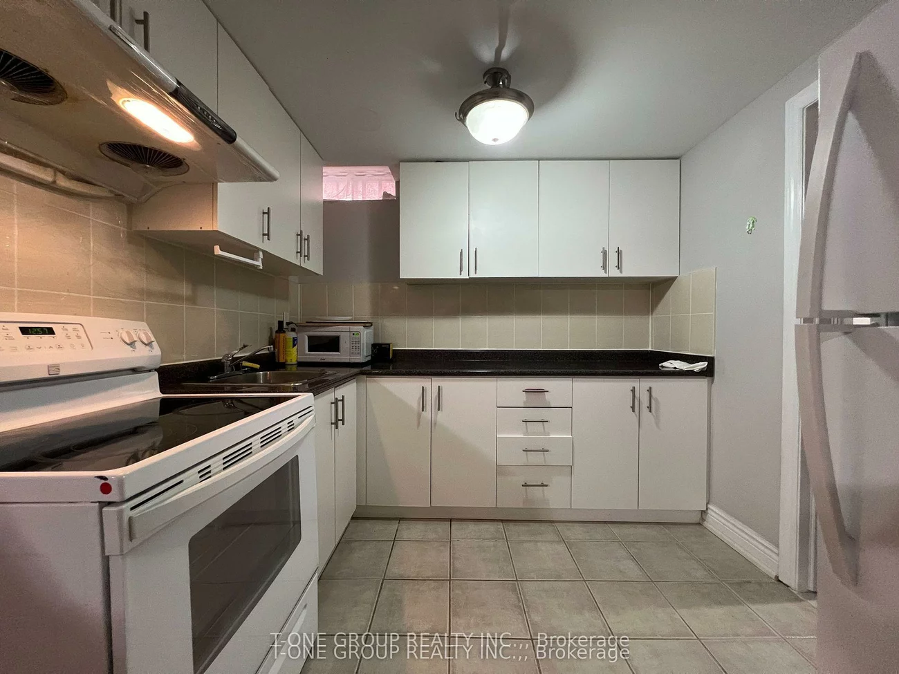 79, Marydale, Middlefield, Markham
