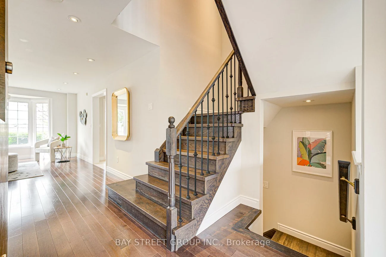 43, Tower Bridge, Berczy, Markham