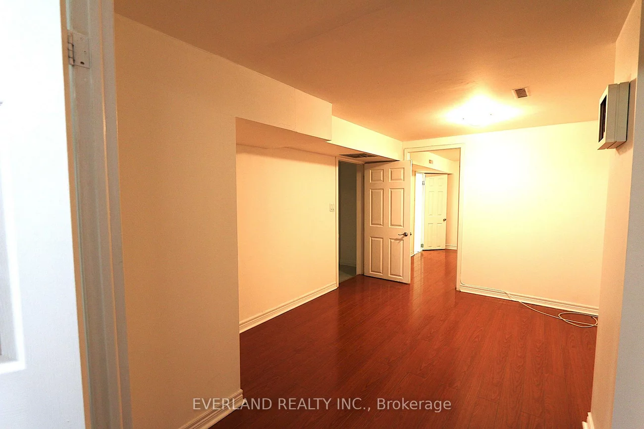 47, Jimston, Milliken Mills East, Markham