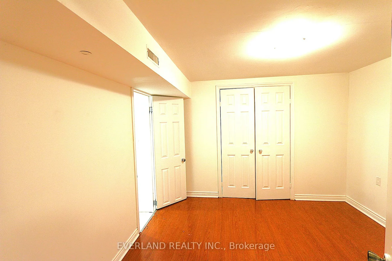 47, Jimston, Milliken Mills East, Markham