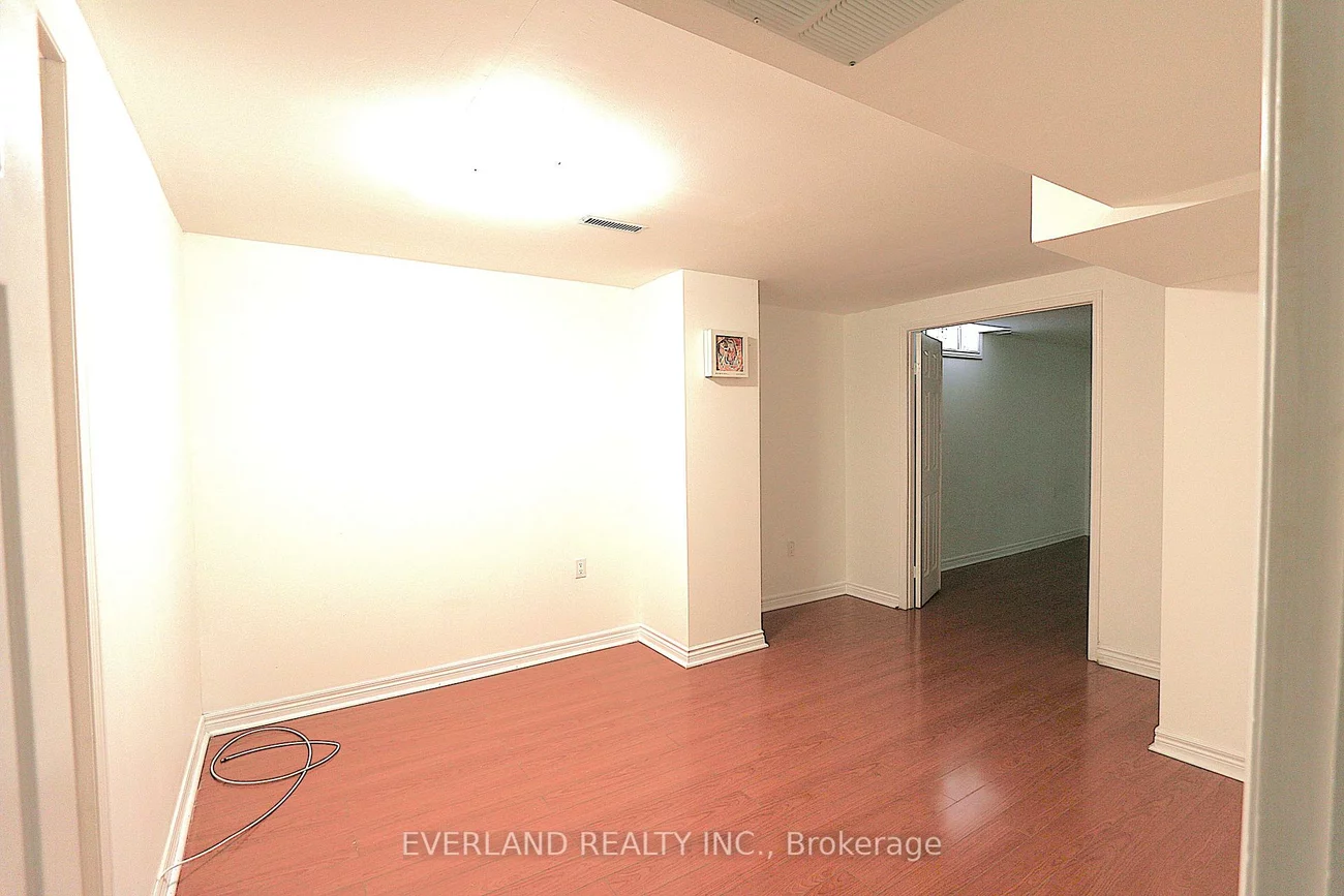 47, Jimston, Milliken Mills East, Markham