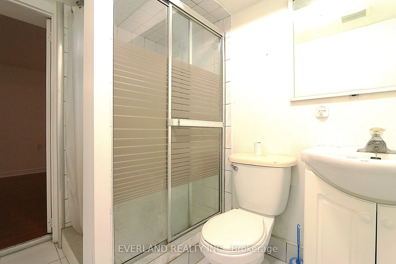 47, Jimston, Milliken Mills East, Markham