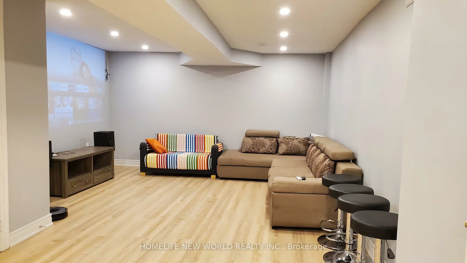 144, Smoothwater, Cedar Grove, Markham