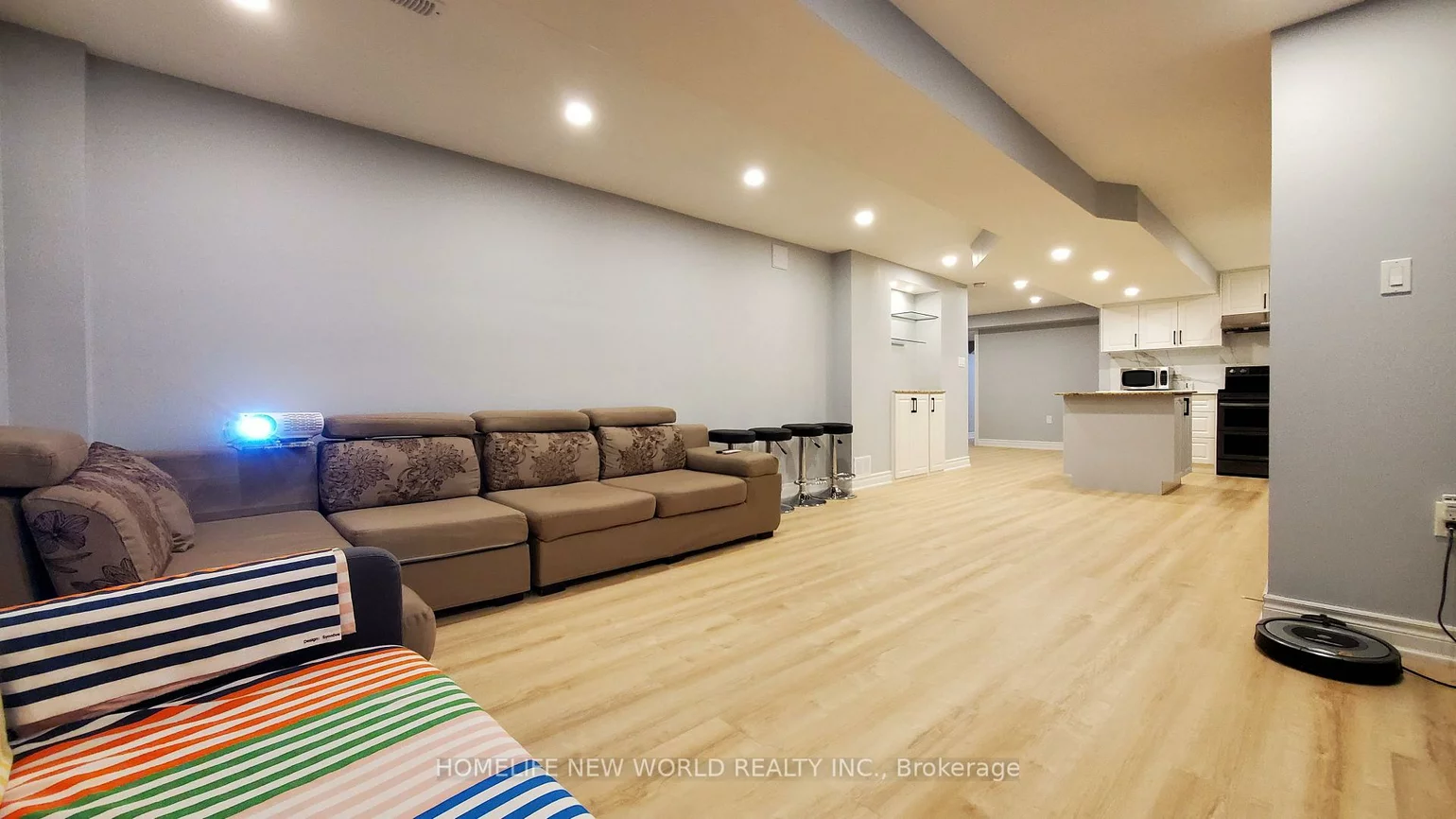 144, Smoothwater, Cedar Grove, Markham