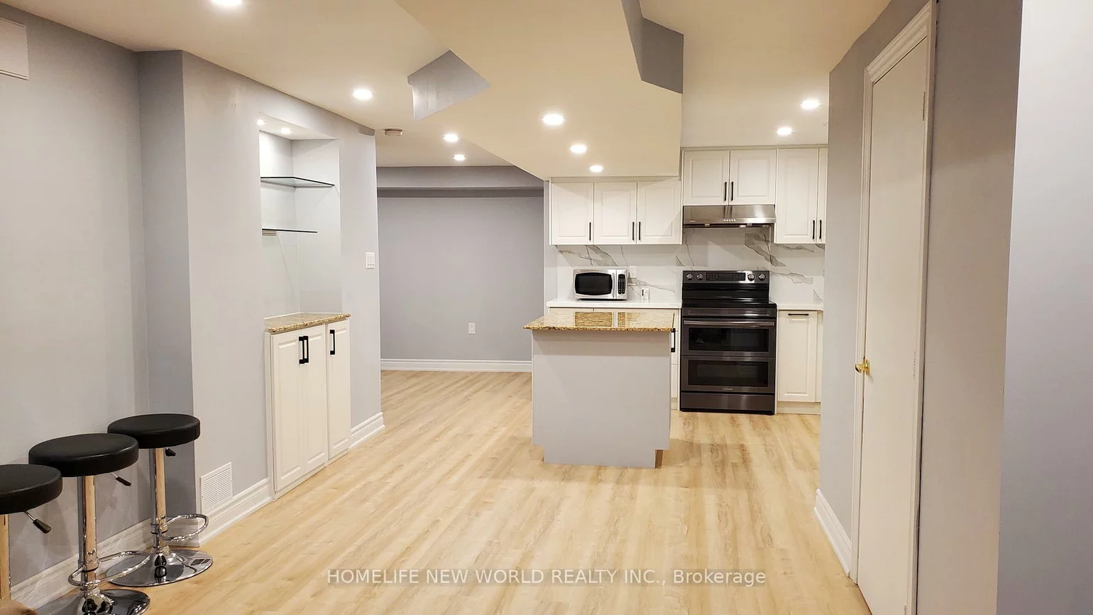 144, Smoothwater, Cedar Grove, Markham