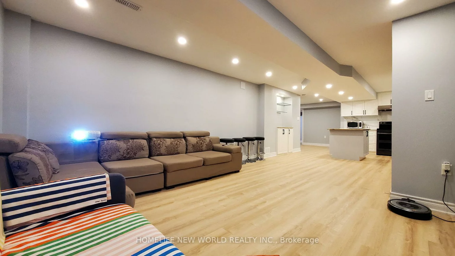 144, Smoothwater, Cedar Grove, Markham
