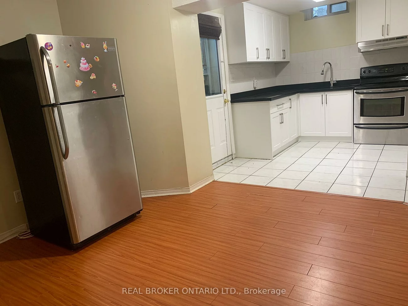 27, Alicewood, Middlefield, Markham