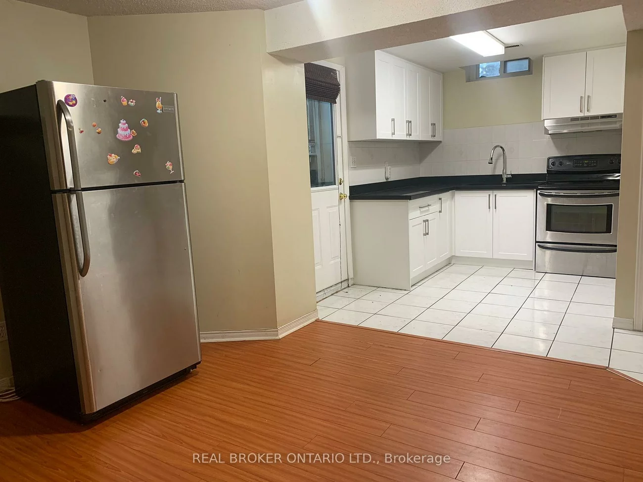 27, Alicewood, Middlefield, Markham