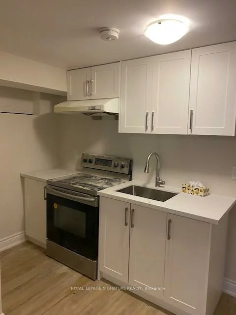 41, Ravengloss, German Mills, Markham