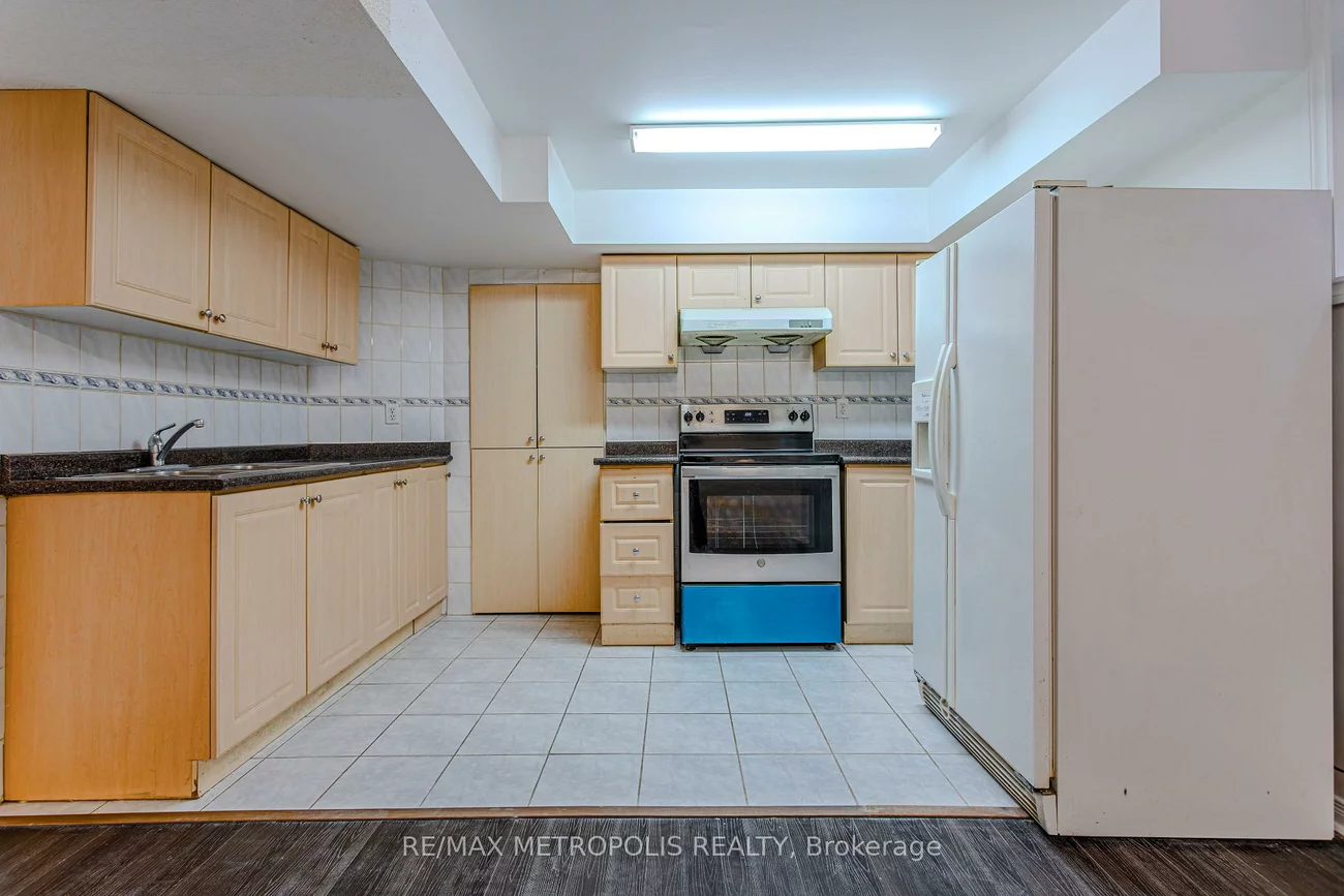 30, Summerlea, Middlefield, Markham