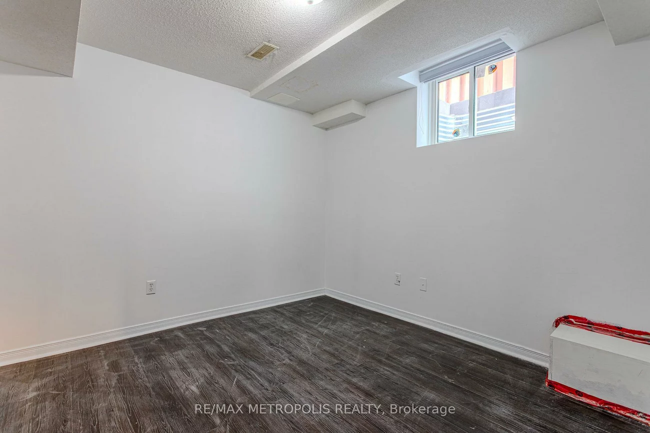 30, Summerlea, Middlefield, Markham