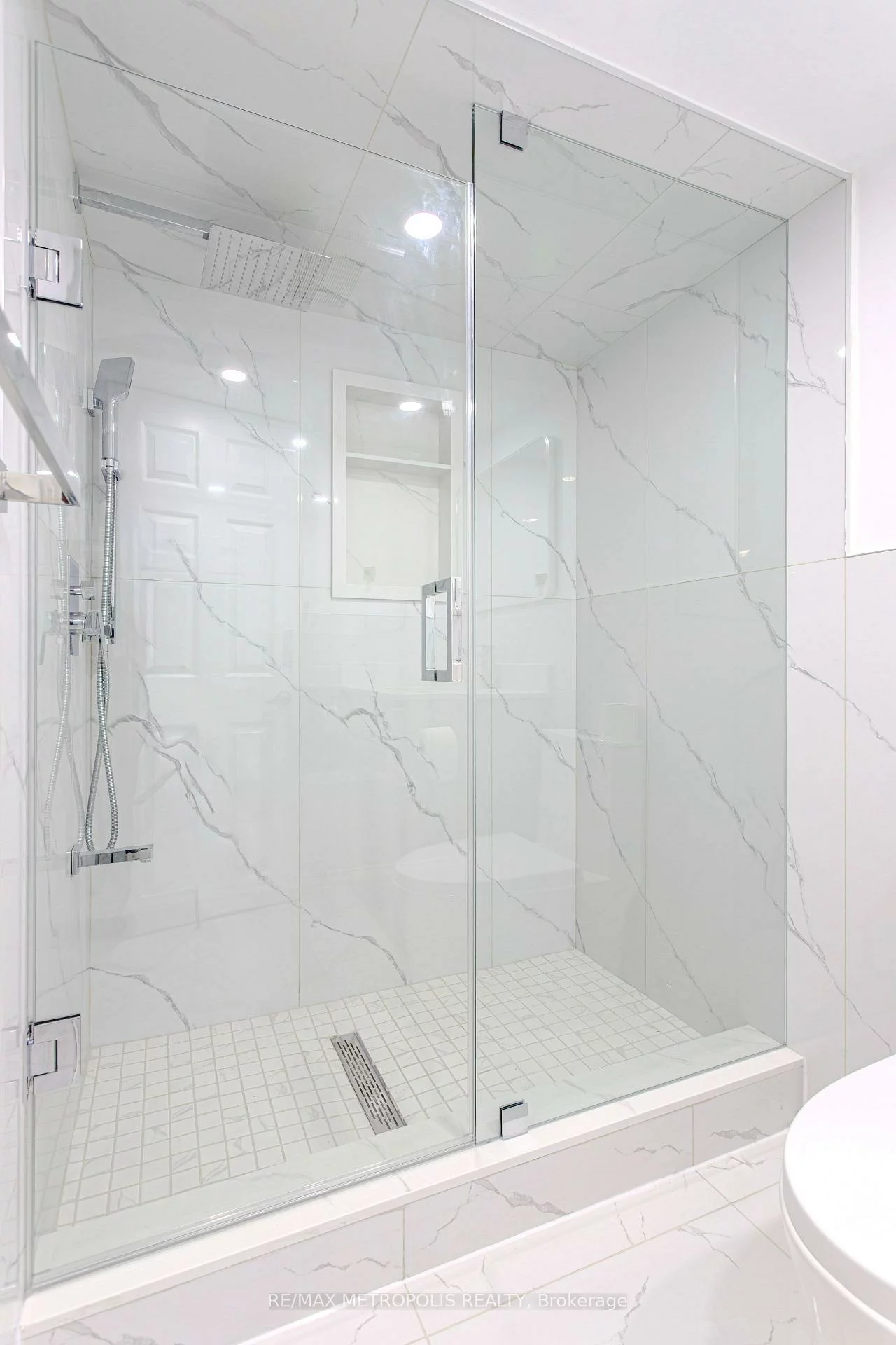30, Summerlea, Middlefield, Markham