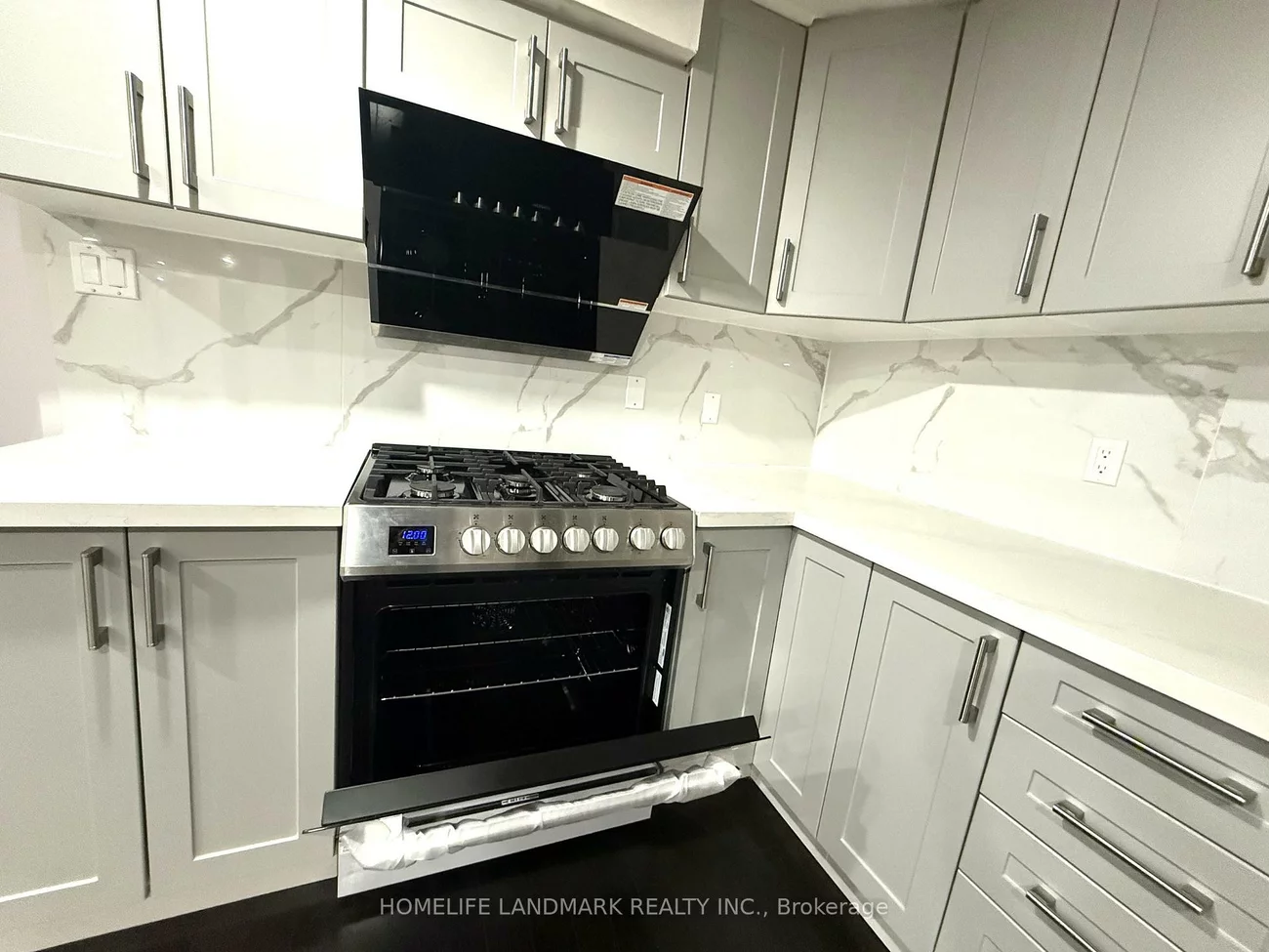 3, Caprara, Box Grove, Markham