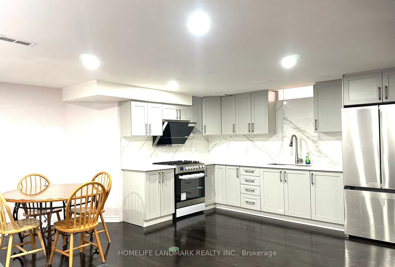 3, Caprara, Box Grove, Markham