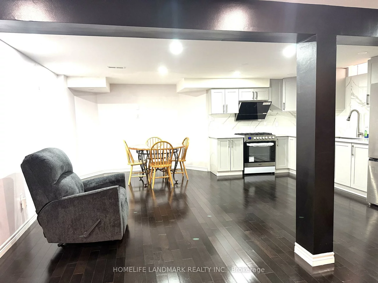 3, Caprara, Box Grove, Markham