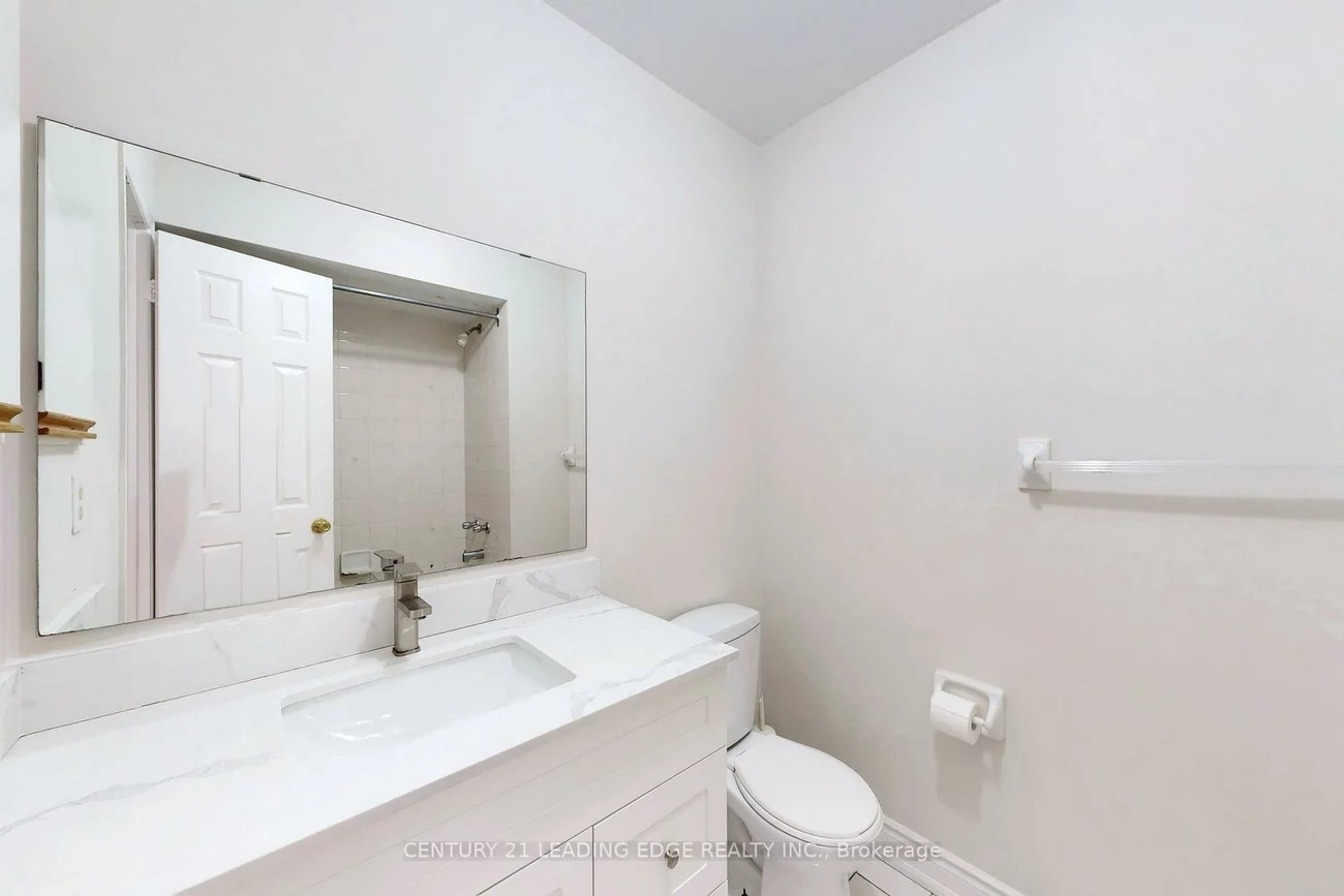 107, Joycedale, Middlefield, Markham