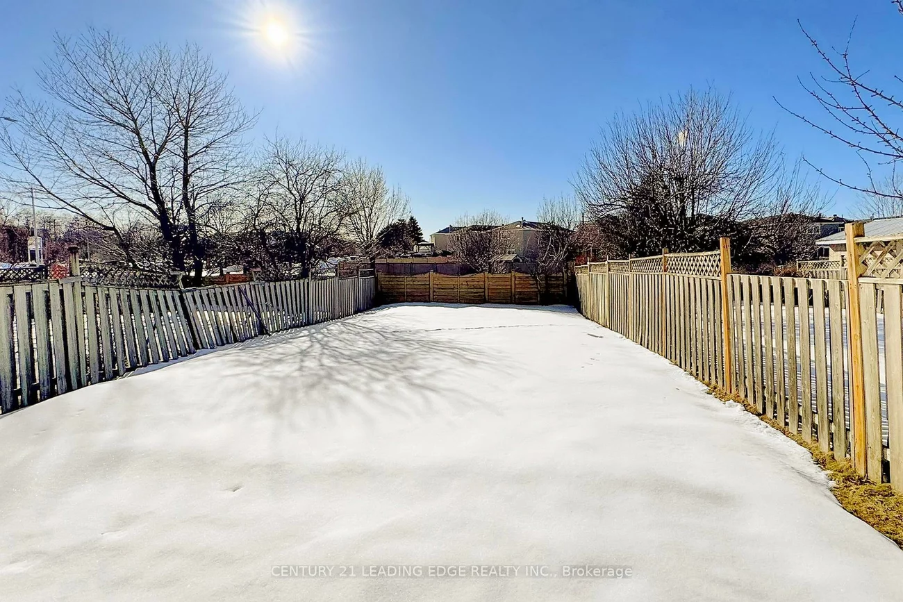 107, Joycedale, Middlefield, Markham