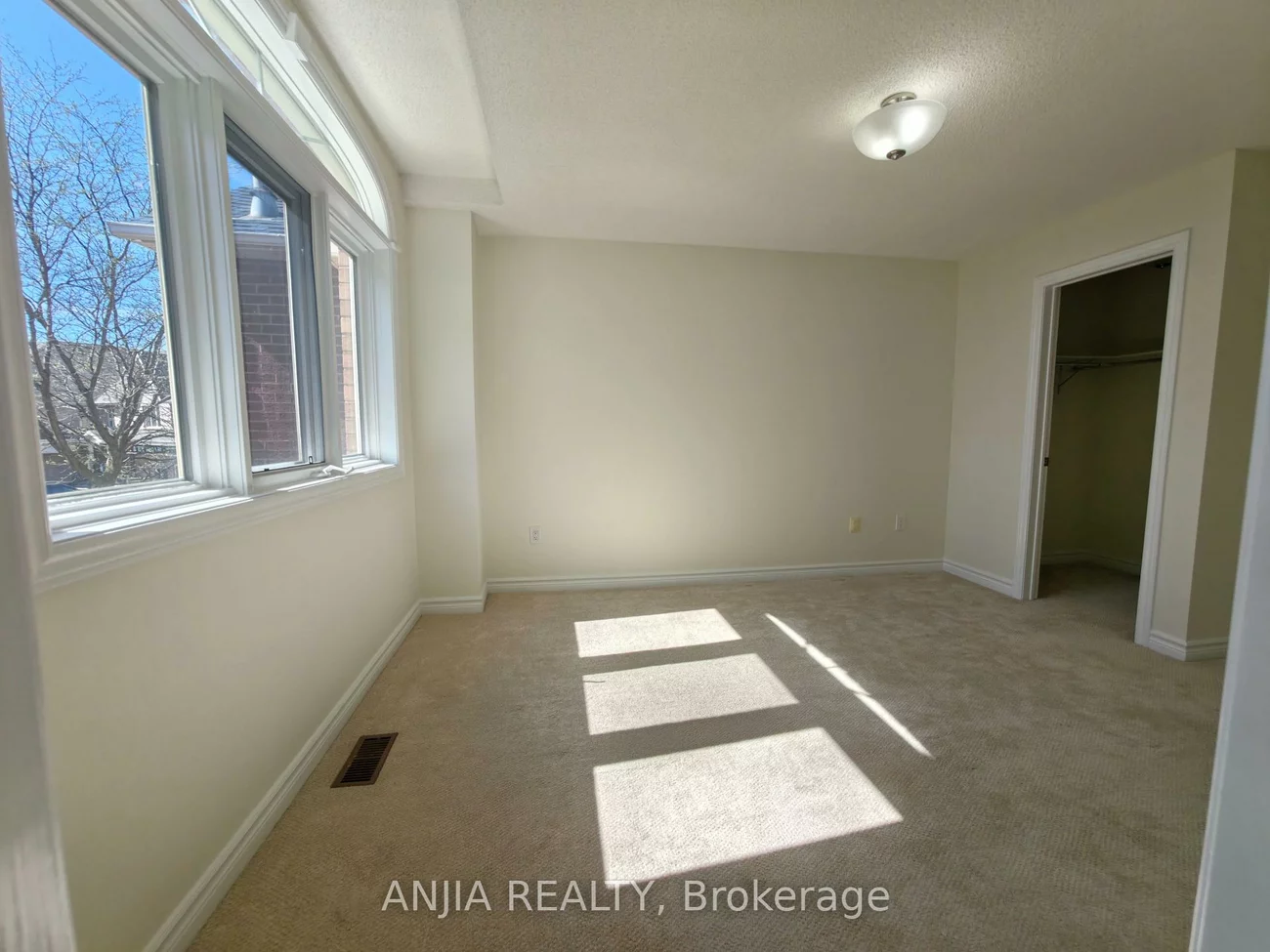 76, Fresno, Milliken Mills East, Markham