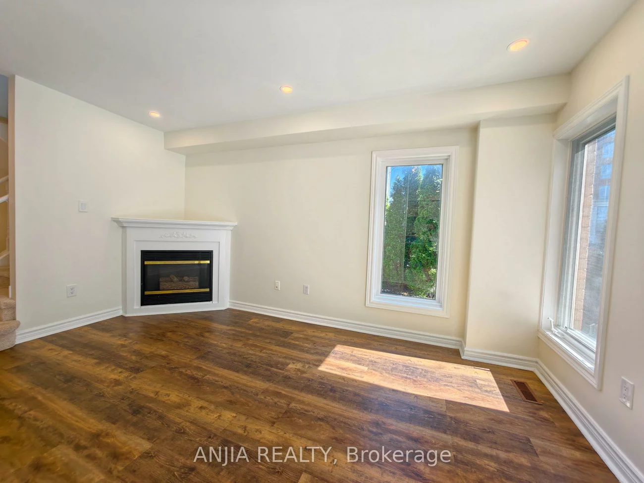 76, Fresno, Milliken Mills East, Markham