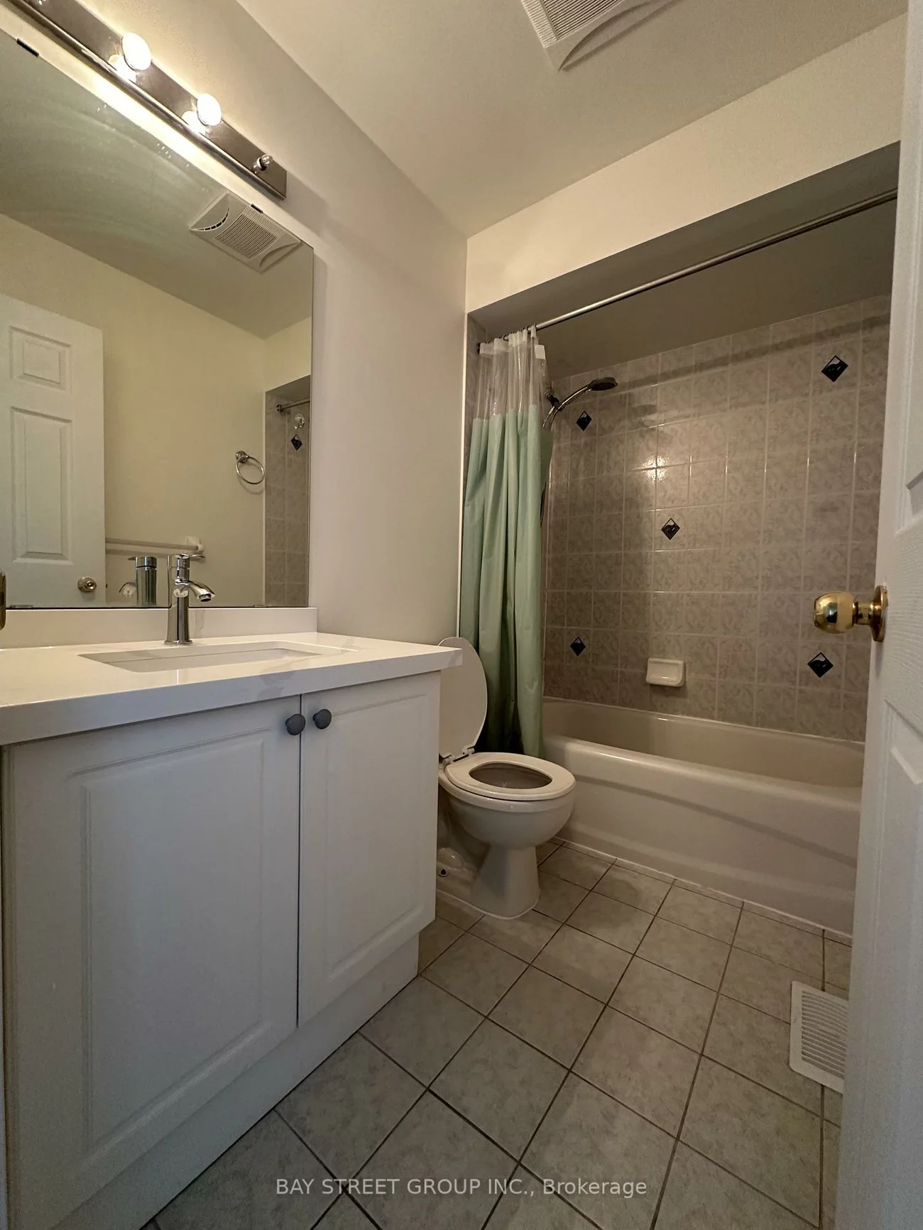7, Raymond Bartlett Ave, Village Green-South Unionville, Markham
