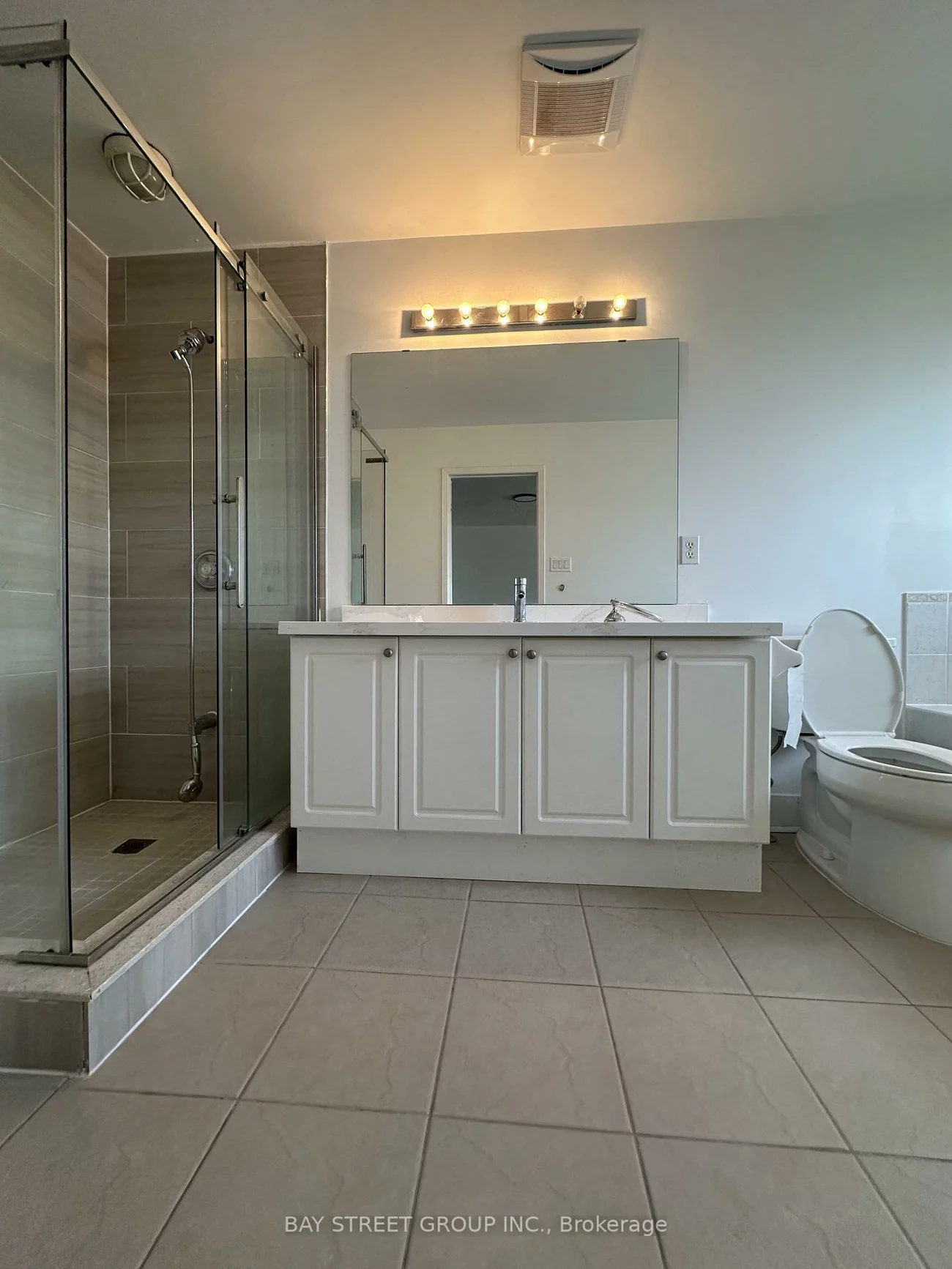 7, Raymond Bartlett Ave, Village Green-South Unionville, Markham
