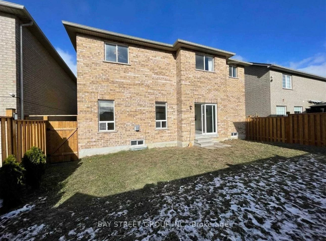7, Raymond Bartlett Ave, Village Green-South Unionville, Markham