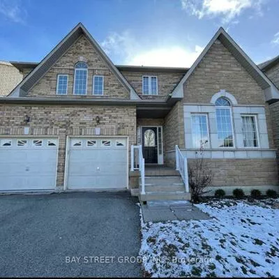 7, Raymond Bartlett Ave, Village Green-South Unionville, Markham