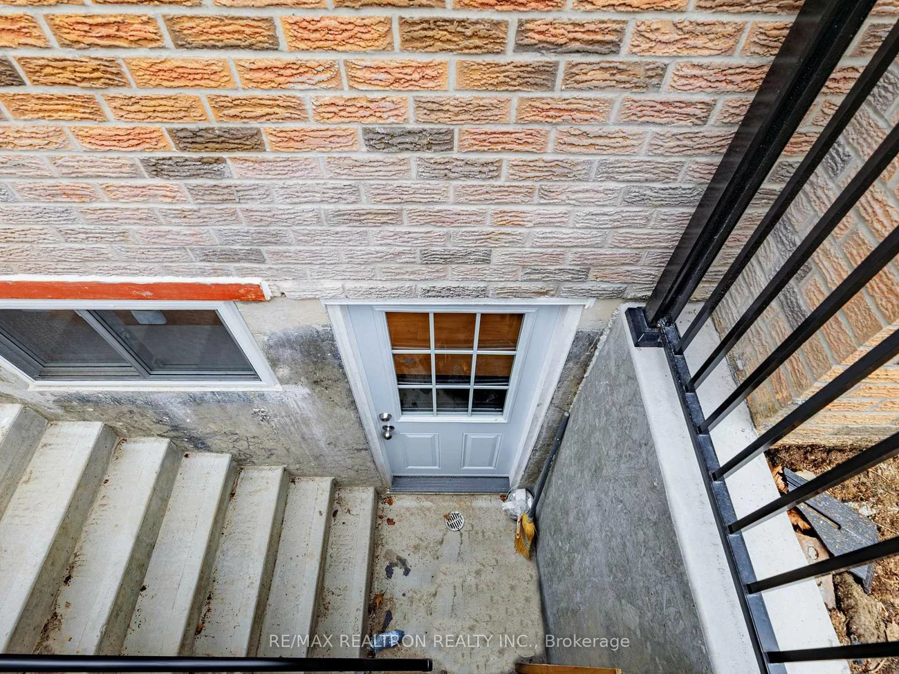 28, Blue Spruce, Royal Orchard, Markham
