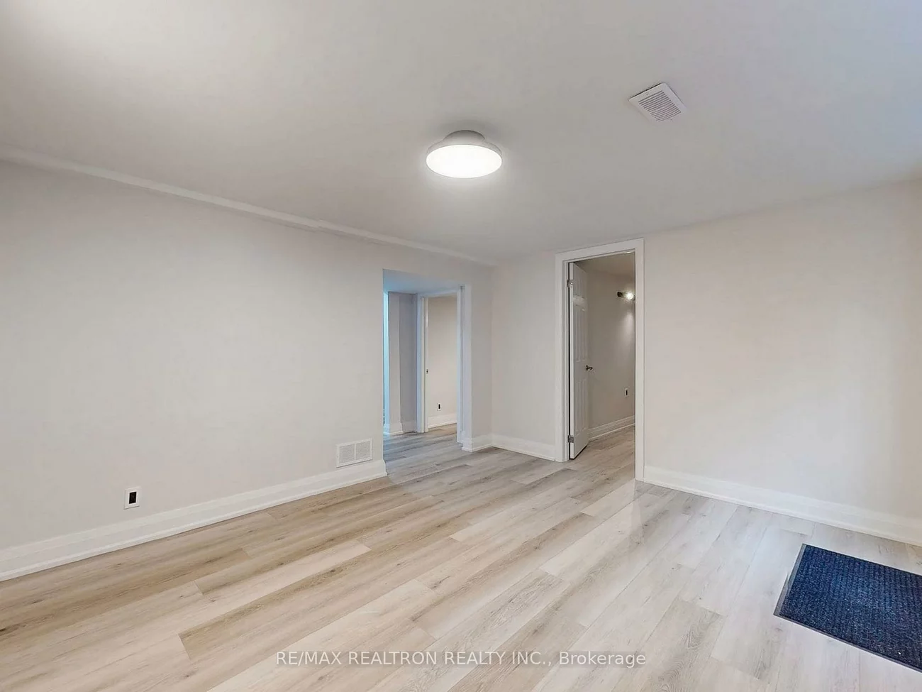 28, Blue Spruce, Royal Orchard, Markham