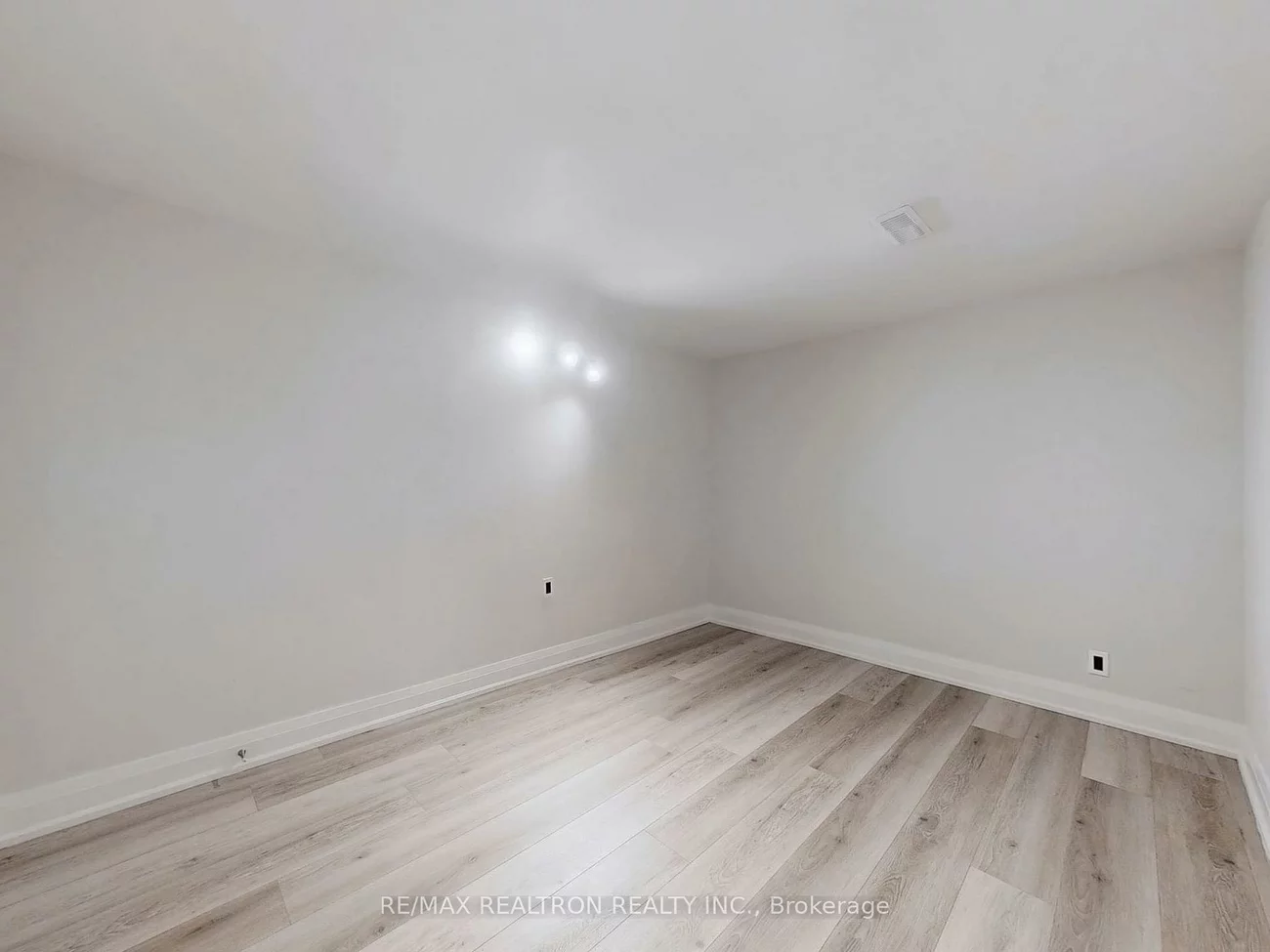 28, Blue Spruce, Royal Orchard, Markham