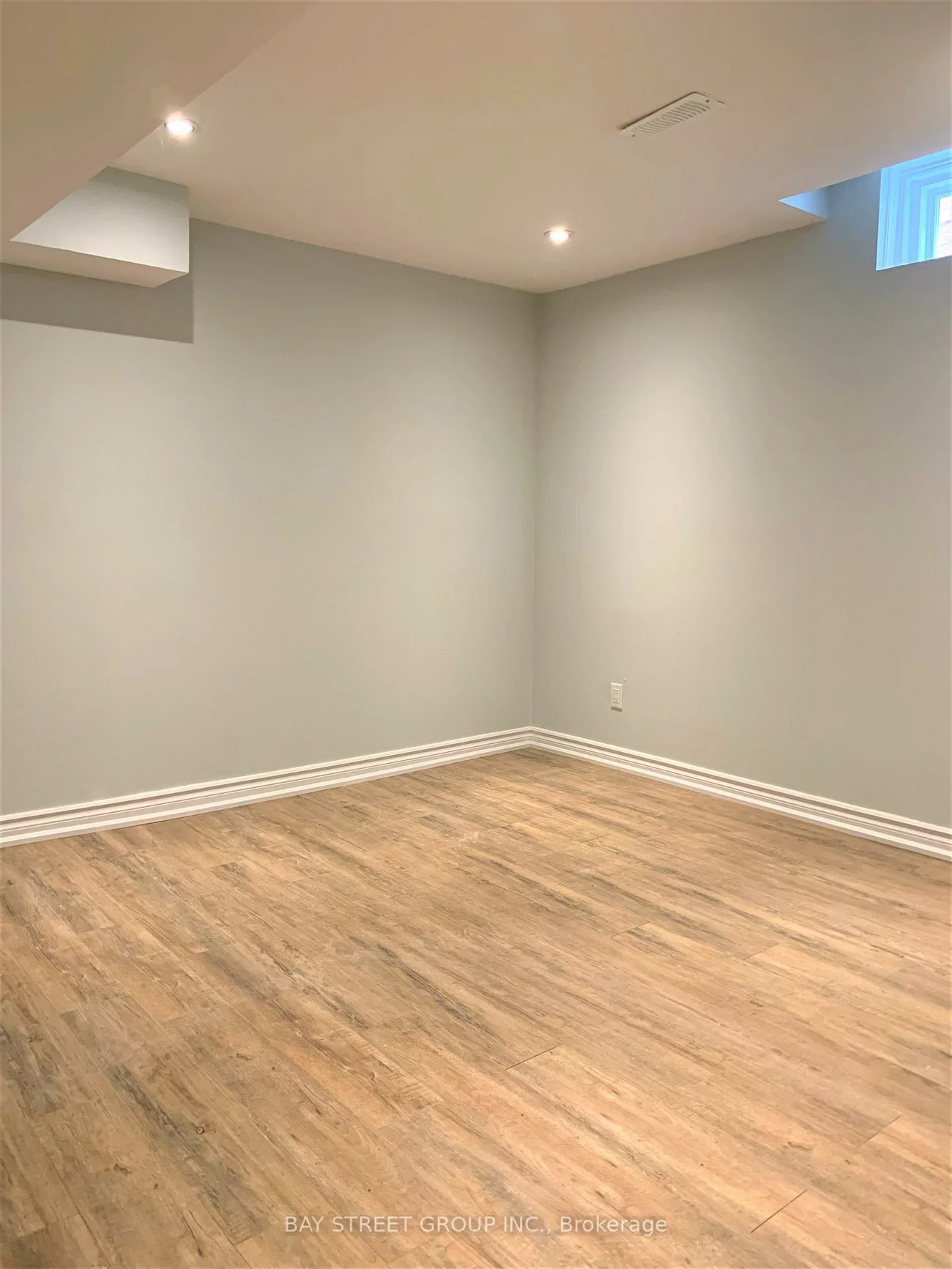 64, Mary Elizabeth, Buttonville, Markham