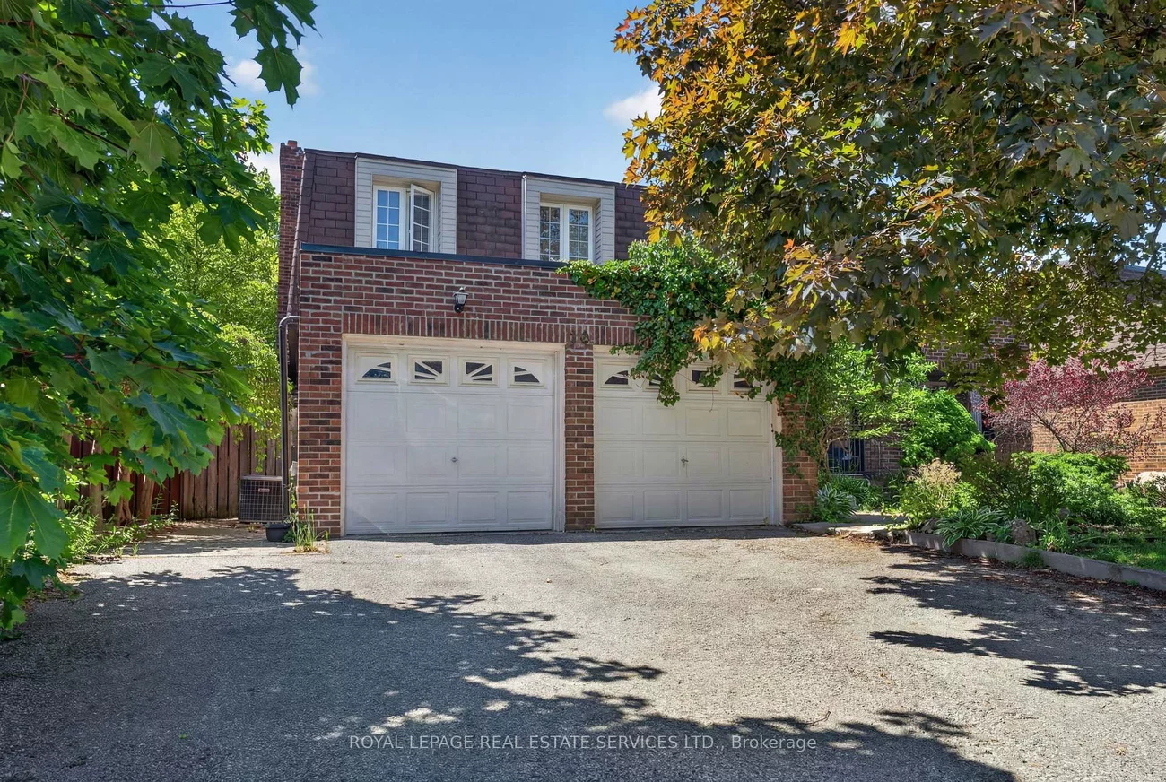 28, Wootten, Markham Village, Markham