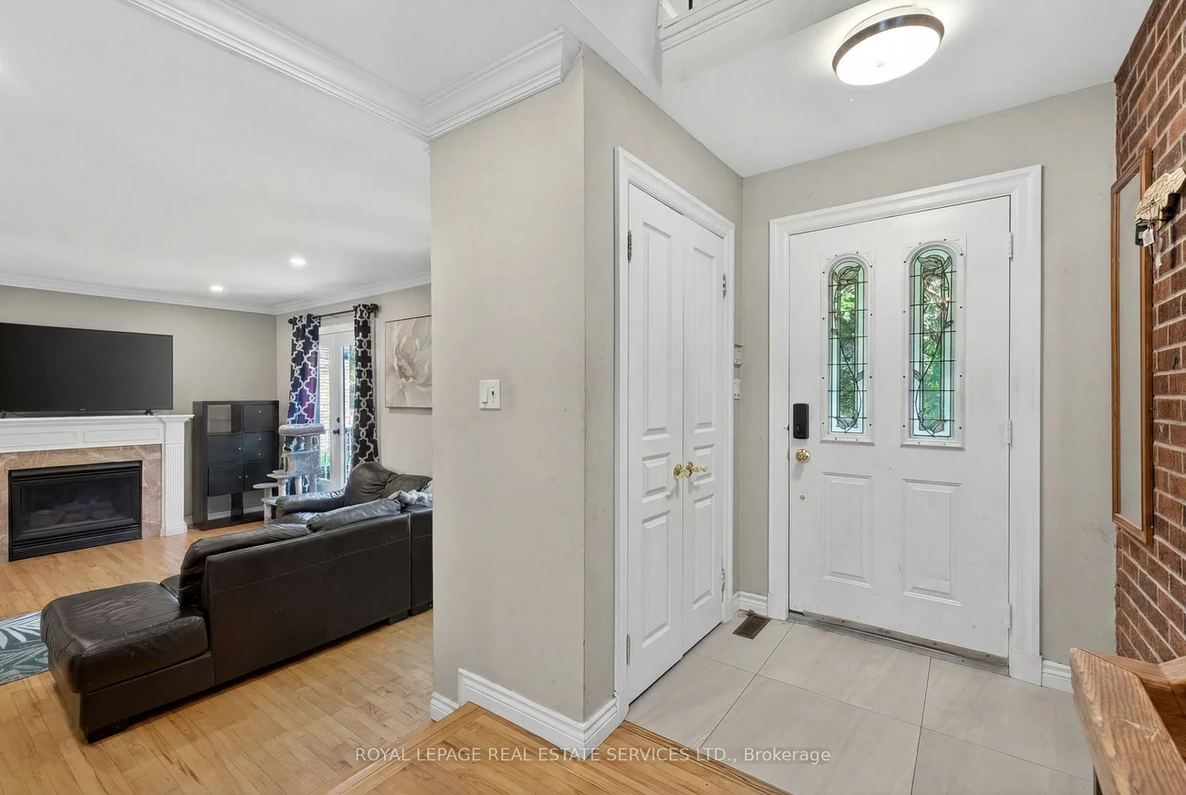 28, Wootten, Markham Village, Markham