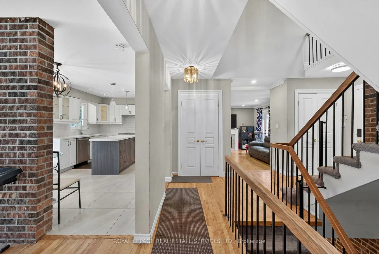 28, Wootten, Markham Village, Markham