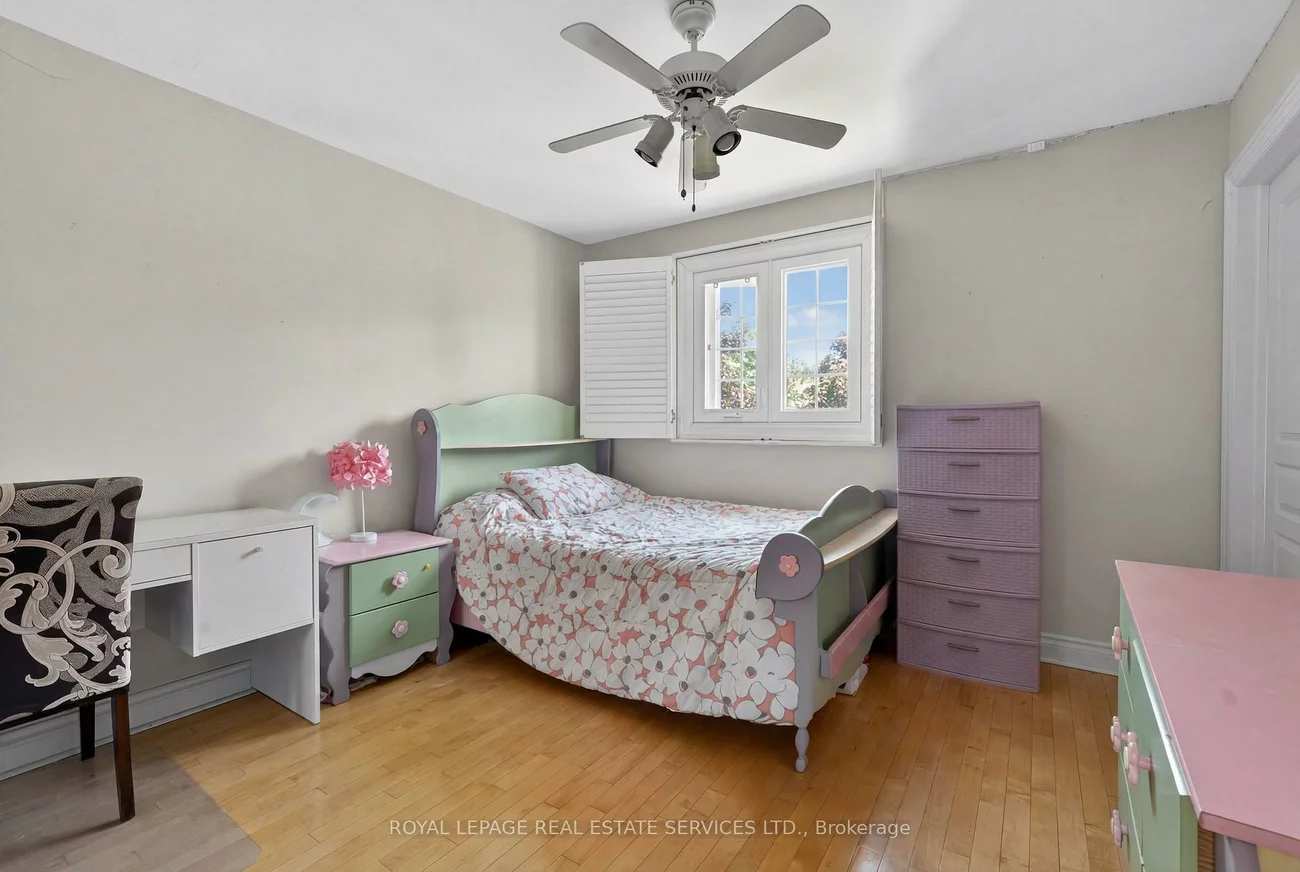 28, Wootten, Markham Village, Markham
